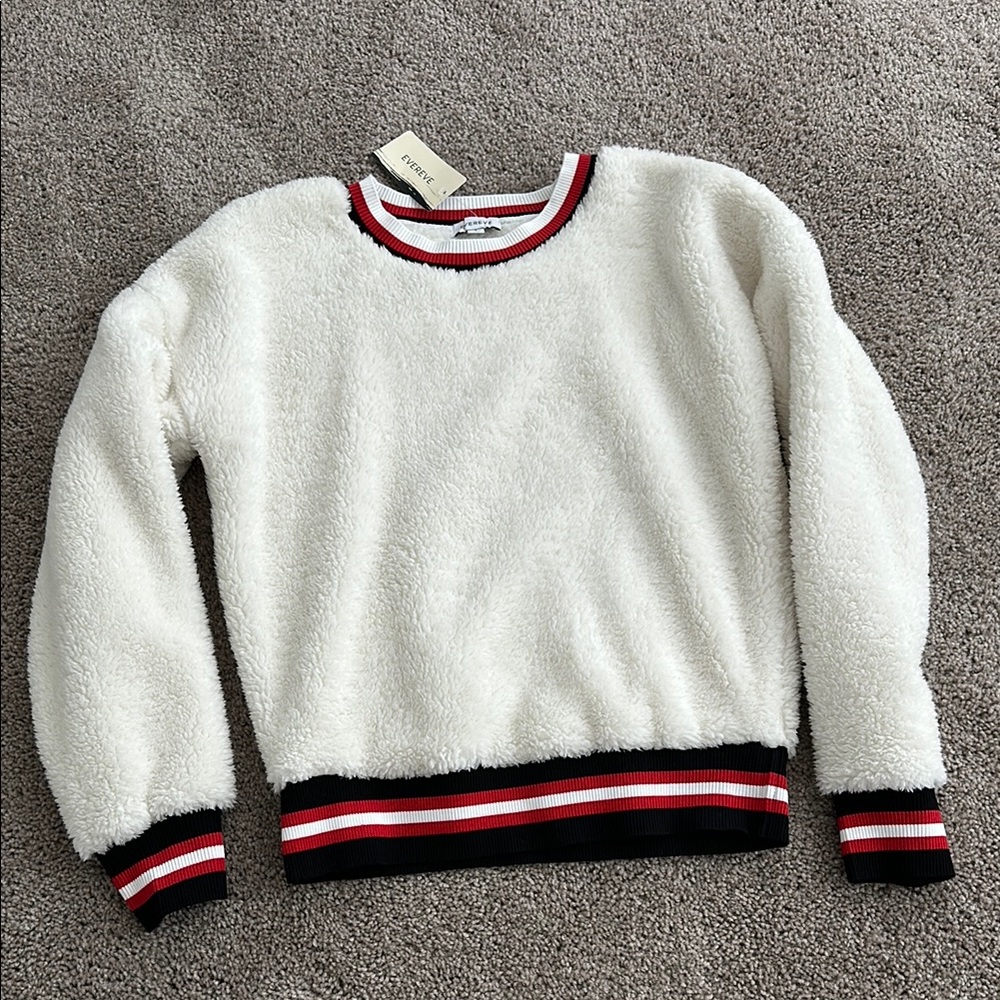 Evereve fleece sweatshirt. Size S. NWT